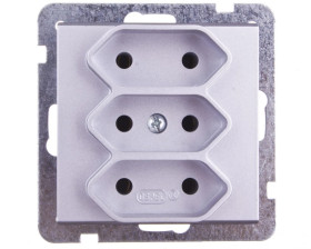 SONATA Gniazdo potrójne b/u 2,5A EURO srebro mat GP-3R/m/38
