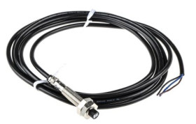 Czujnik indukcyjny NPN 2,5 mm cylindryczny M8 x 1 10 → 30 V DC IP67 4kHz