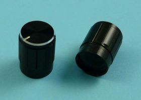 GAŁKA CZARNA 13mm FI=6mm