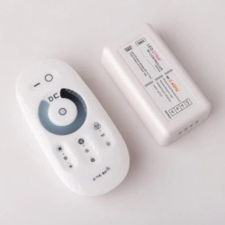 Sterownik LED MONO DOTYKOWY RF 3x6A 216W