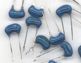 3.582 MHz 2PIN REZONATOR CERAMICZNY