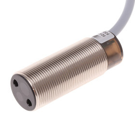 Czujniki fotoelektryczne Dyfuzyjny cylindryczny Baumer PNP zakres 20 mm → 150 mm Podczerwień