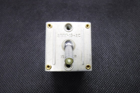 2PPG-15-2S przełącznik dwubiegunowy wyłącznik 2ППГ-15-2С