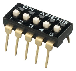 Przełącznik DIP 5-pozycyjny SPST THT 100 mA przy 50 V DC (liniowy), 25 mA przy 24 V DC (impulsowy) -20 → +85°C