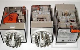 Przekaźnik 60.13.8.012.0040 FINDER odp.R15 3PDT 12VAC 10A