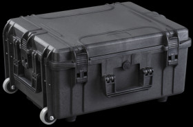 MAX540H245S-TR water- and dustproof trolly-plastic suitcase black,