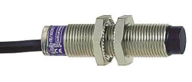 Czujnik zbliżeniowy M12 Indukcyjny 7 mm Telemecanique Sensors Niewpuszczany 10 58 V DC długość 55mm Gwintowany