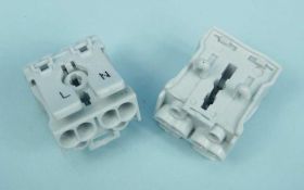 KOSTKA SAMOZAC.2-PIN 15A/380V BIAŁA