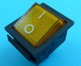 IRS-201 15A/250V PODŚW.4-PIN YELLOW PRZE