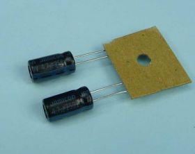 4,7uF/250V 100SZT 6x11 105° JAM ELKO