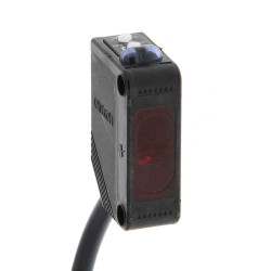 Czujniki fotoelektryczne Dyfuzyjny w obudowie prostokątnej Omron PNP zakres 100 mm Czerwona dioda LED