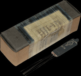 5678 Electron tube, pentode, special