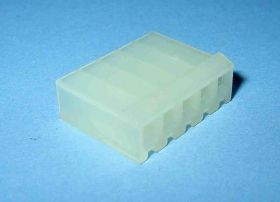 VH-05 OBUDOWA GNIAZDA