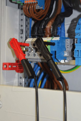 P01103058Z Magnetic probes, red / black