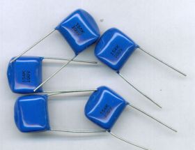 150nF/100V r=17mm KONDENSATOR