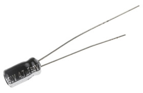 Kondensator 4.7μF 50V dc Radialny, Otwór przelotowy Panasonic roztaw: 1.5mm 4 (Dia.) x 7mm