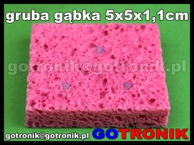 Gruba gąbka 5 x 5 x 1,1 cm do czyszczenia grotów (różowa)