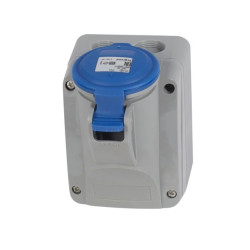 Gniazdo stałe 4P 16A 230V IP44 P17 TEMPRA PRO 555155