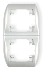 TREND Ramka pionowa podwójna srebrny 5RV-2