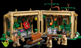 76445 LEGO® Harry Potter™ - Hogwarts™ Castle: Herbology Cl
