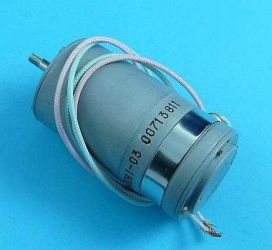 DPM-30N1-03 ZSRR 4500rpm 27V/0,6A 4,62W