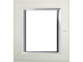 AXOLUTE Ramka 1 pojedyncza prostokątna 3+3 moduły szczotkowane aluminium HA4826XC LEGRAND