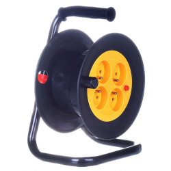 Zwijak bębnowy IP20 mały Nawijak 4 Gniazda z uziemieniem