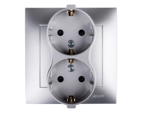 Simon 54 Gniazdo podwójne SCHUKO z/u 16A IP20 z przesłoną torów srebrny mat DGSz2Z/43