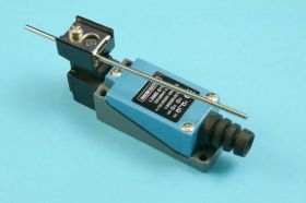 AH-8107-ME WYŁ.KRAŃCOWY 10A/250VAC