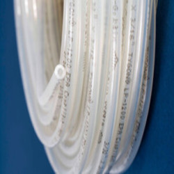 Rura gumowa średnica wew 2.03mm średnica zew 3.6mm Paliwa i oleje Przezroczysty długość 15m