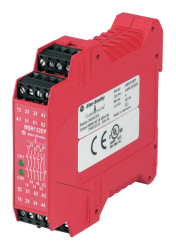 Moduł we/wy bezpieczeństwa Allen Bradley Guardmaster 24 V AC/DC 1,5 W 440-R