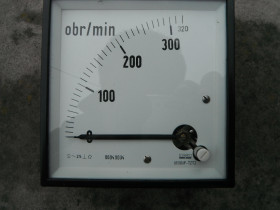 Obrotomierz M19NP-TZT2 Lumel do prądniczki TP2A 300 obr/min