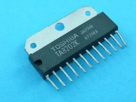TA-8202 SIP-12 UKŁAD