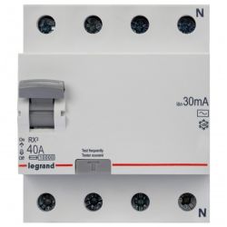 Wyłącznik różnicowoprądowy RCD 3-fazowy 40A 30mA typ AC 4-biegunowy 4P (400V AC) 4-modułowy RX3 Legrand