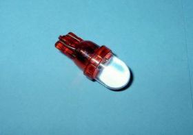 R-10 12V LED RED Z COKOŁ.PLAS.