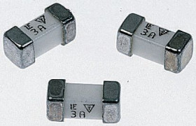 Bezpiecznik nieresetowalny 4A 125V ac/dc Littelfuse FF Ceramika 50 A przy napięciu 125 V AC/DC