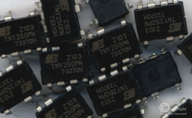 TNY250PN DIP-8B 7PIN UKŁAD SCALONY