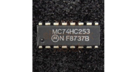 74HC253 (MC74HC253N) 4-channel multiplexer - Motorola