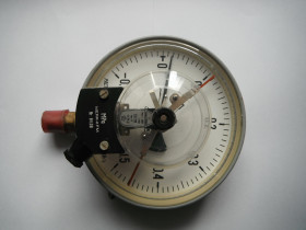 Manometr kontaktowy styki EM3 manowakumetr wakumetr Mera KFM