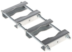 Obejma dystansowa do przymocowania masztów równolegle do siebie OZP-100