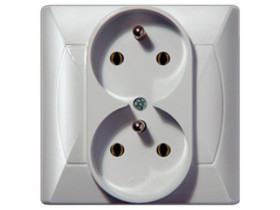 AKCENT Gniazdo podwójne z uziemieniem funkcją niezmienności faz białe GP-2AC/00 OSPEL