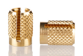 Wkładka gwintowana M5 Mosiądz grubość 9.35mm średnica otworu 6.4mm RS PRO