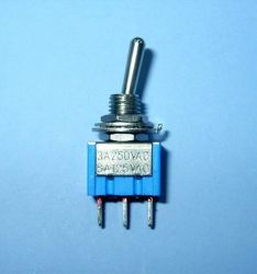 2-POZ 3-PIN (MTS-102) PRZEŁ. 628