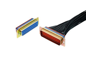 Złącze D-Sub 37-pinowe Żeński Proste Montaż na panelu raster 2.77mm