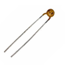 KC 4,7pF 50V KCP 5% r=5.0mm