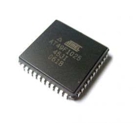 Pamięć Flash 49F1025 PLCC44 70ns, –40°C do +85°C Atmel (zam. 27C1024/27C102 /27PC210)