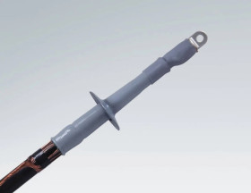 Głowica wnętrzowa nasuwana z końcówkami śrubowymi, zestaw na 3 fazy, CAESK-I 24kV 120-240, 289957