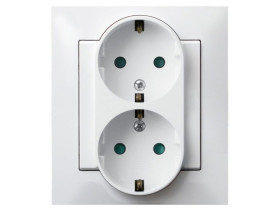 IMPRESJA Gniazdo podwójne z uziemieniem schuko z przesłonami torów prądowych kompletne z ramką biały GP-2YSP/00 OSPEL