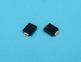 SMCJ-150A GHM SMD NS 5% 1500W TRANSIL