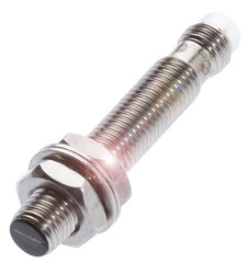 Czujnik zbliżeniowy M8 Indukcyjny 1,5 mm BALLUFF Wpuszczany 10 → 30 V DC długość 55mm Gwintowany